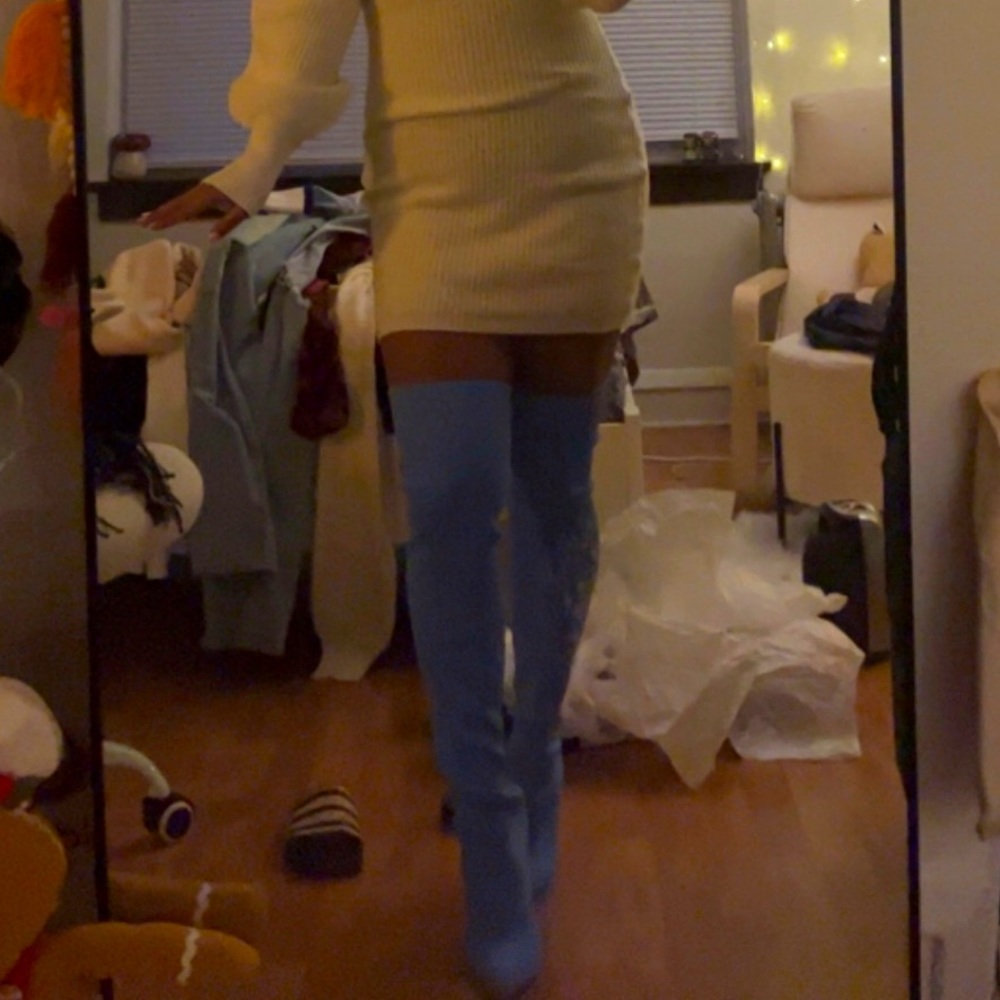 Thigh high boots from FN